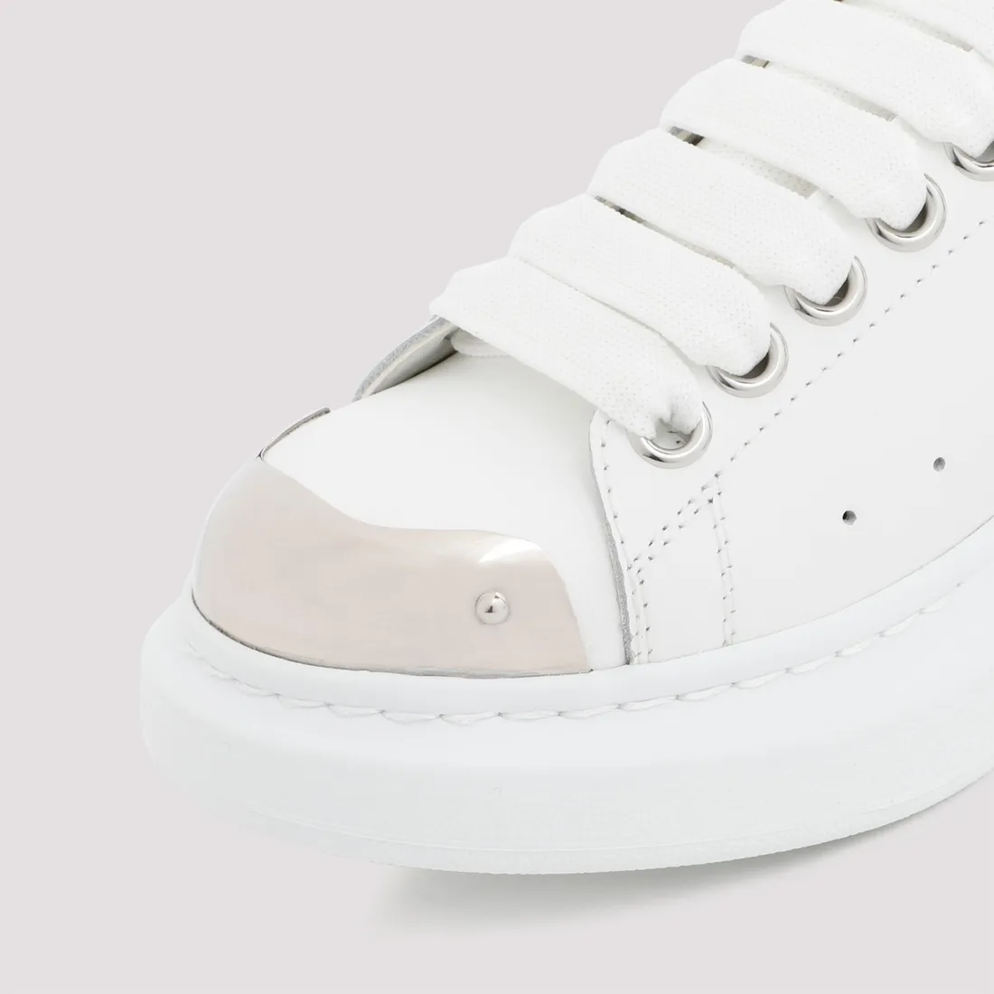 Alexander McQueen Leather Sneakers 769115.WIEE2-9071 WHITE SILVER 